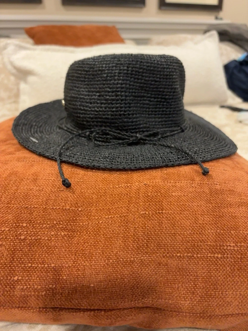 Helen Kaminski Black Raffia Wide Brim Sun Hat Made in Sri Lanka
